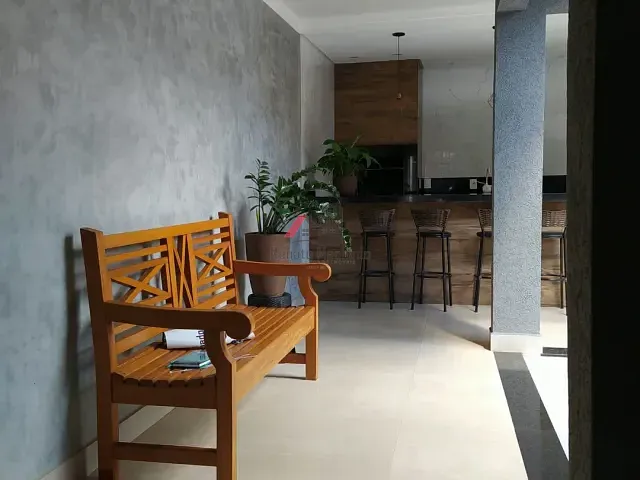 Casa 2 quartos e 3 banheiros, à venda, no bairro Conjunto Flamingos III em Arapongas