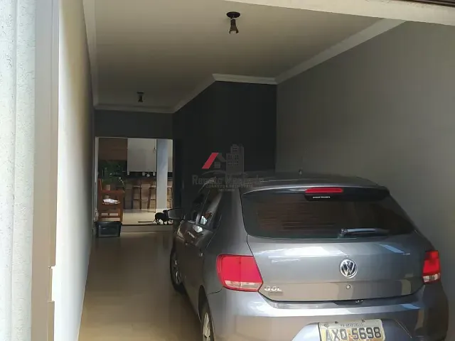 Casa 2 quartos e 3 banheiros, à venda, no bairro Conjunto Flamingos III em Arapongas