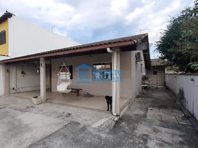 Casa 3 quartos e 2 banheiros, à venda, no bairro Centro em Maricá