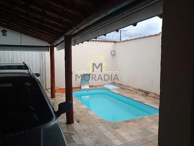 Casa com 90m² 1 quarto e 2 banheiros, à venda, no bairro Morada do Sol em Guaxupé