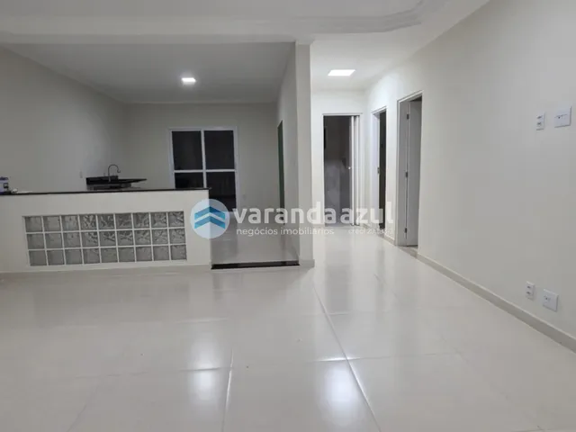 Casa 2 quartos e 2 banheiros, à venda ou para alugar, no bairro Jardim Cambuci em Mogi das Cruzes
