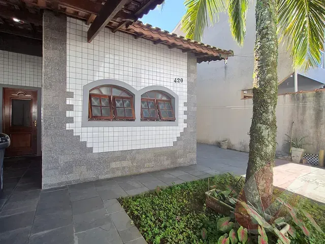 Casa com 132m² 2 quartos e 2 banheiros, à venda, no bairro Caiçara em Praia Grande