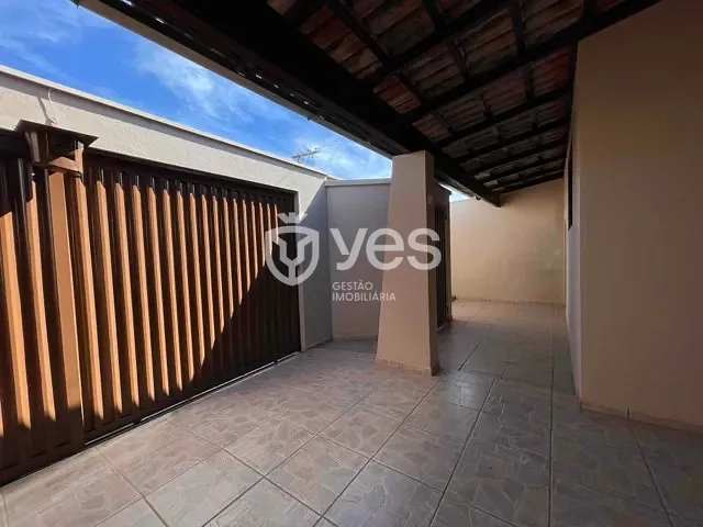 Casa com 230m² 4 quartos e 2 banheiros, à venda, no bairro Orozino Teixeira em Araxá