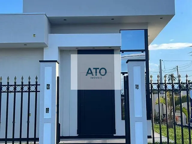 Casa 3 quartos e 2 banheiros, à venda ou para alugar, no bairro areias em Tijucas