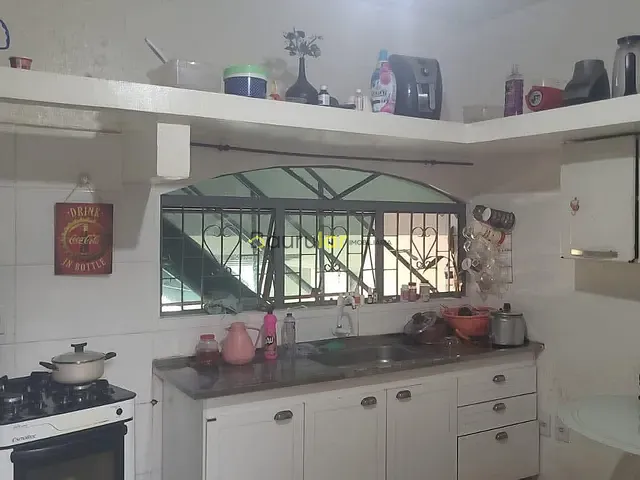 Casa com 250m² 5 quartos e 6 banheiros, à venda, no bairro Vila Giunta em Bauru