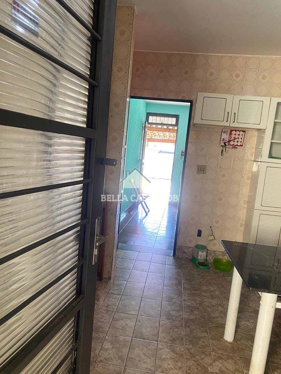 Casa à venda com 2 quartos, 300m² - Foto 17