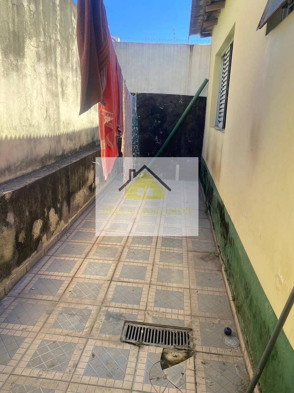 Casa à venda com 2 quartos, 300m² - Foto 13