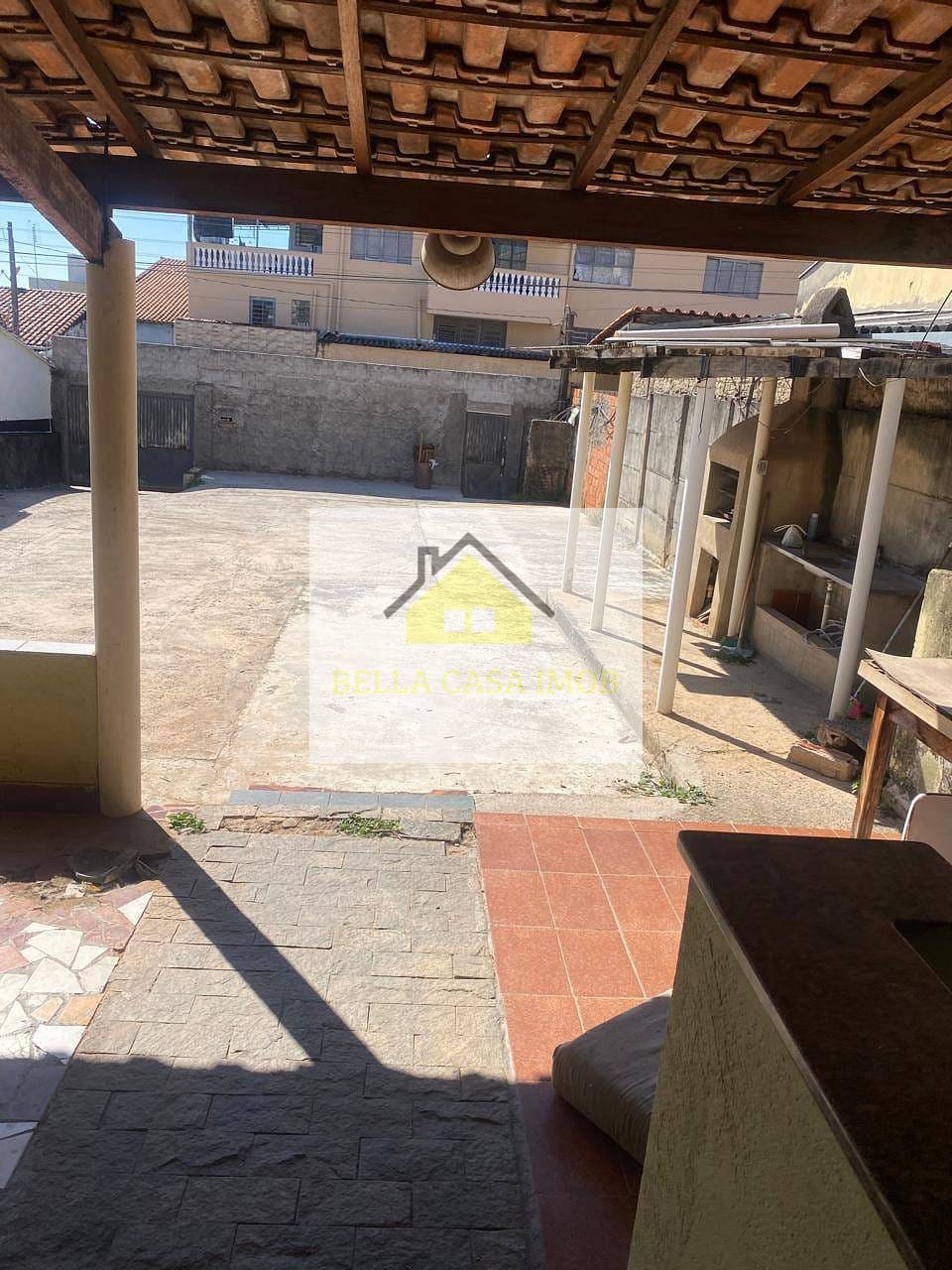 Casa à venda com 2 quartos, 300m² - Foto 38