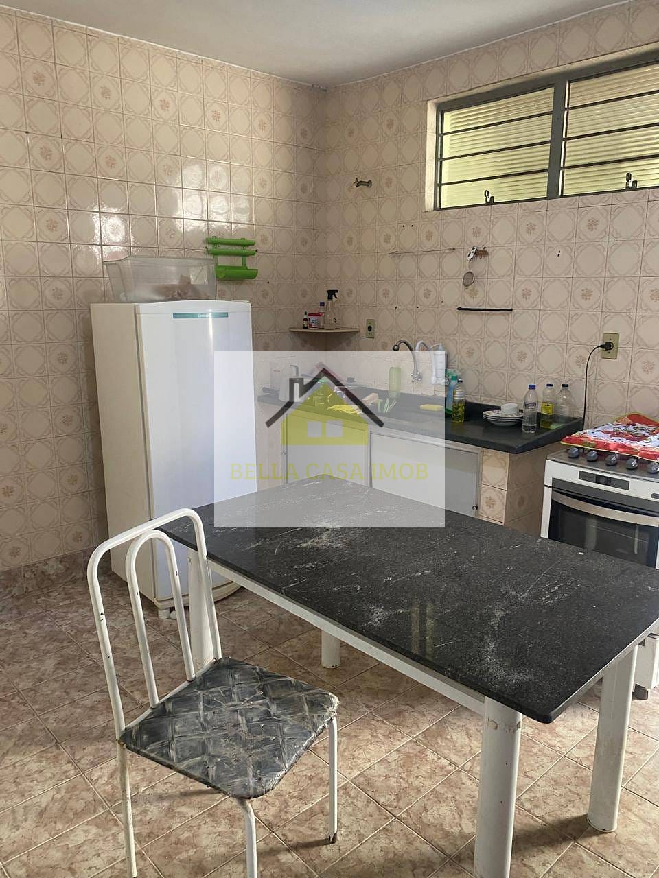 Casa à venda com 2 quartos, 300m² - Foto 30