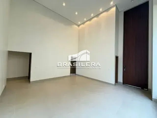 Casa com 405m² 4 quartos e 5 banheiros, à venda, no bairro Jardins França em Goiânia