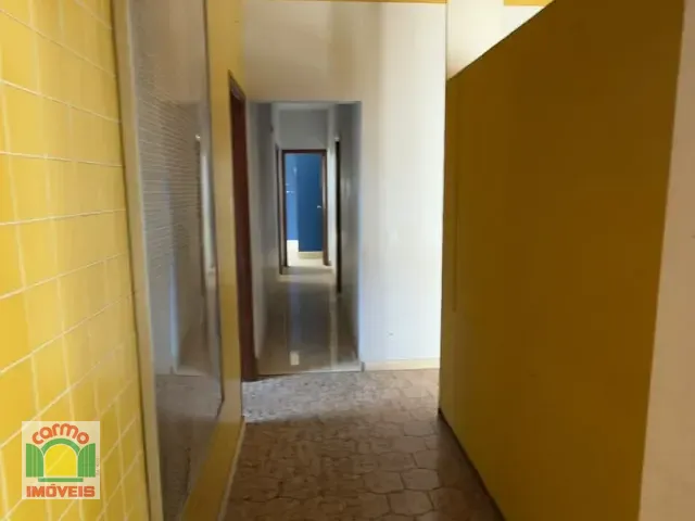 Casa com 1600m², para alugar, no bairro Jundiaí em Anápolis