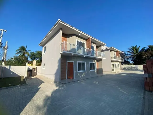 Casa com 80m² 2 quartos e 3 banheiros, à venda, no bairro Jardim Atlântico Leste (Itaipuaçu) em Maricá
