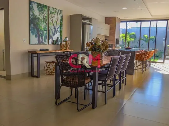 Casa com 360m² 3 quartos e 3 banheiros, à venda, no bairro Parque Residencial Laranjeiras IV em Taquaritinga