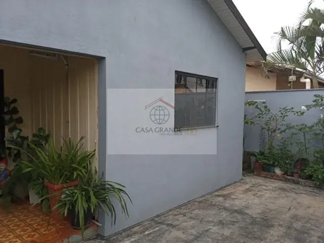 Casa 3 quartos e 2 banheiros, à venda, no bairro Jardim Novo Horizonte em Rolândia