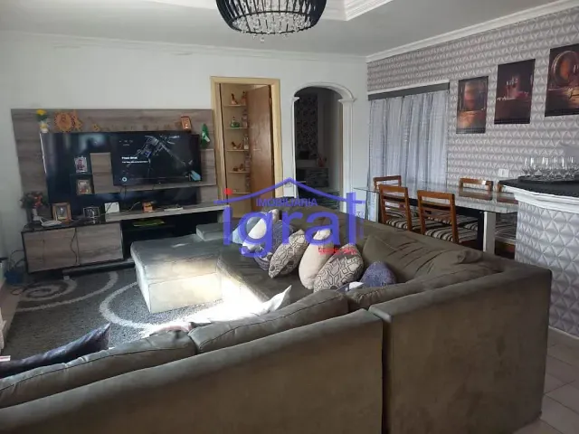 Casa com 480m² 3 quartos e 2 banheiros, à venda, no bairro Vila Campestre em São Paulo