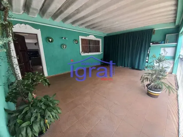 Casa com 480m² 3 quartos e 2 banheiros, à venda, no bairro Vila Campestre em São Paulo