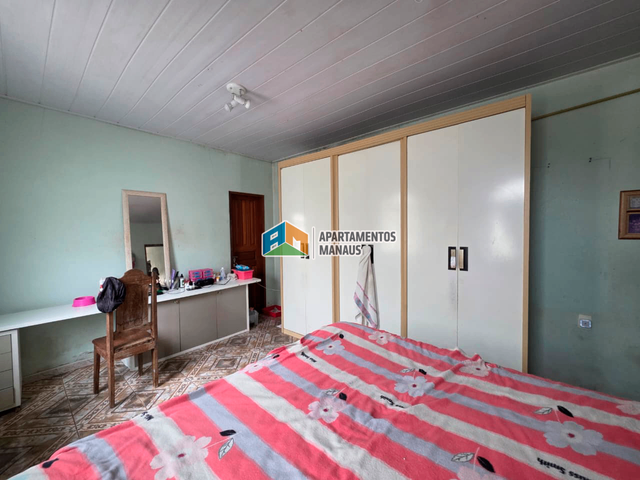 Casa 3 quartos e 3 banheiros, à venda, no bairro Redenção em Manaus