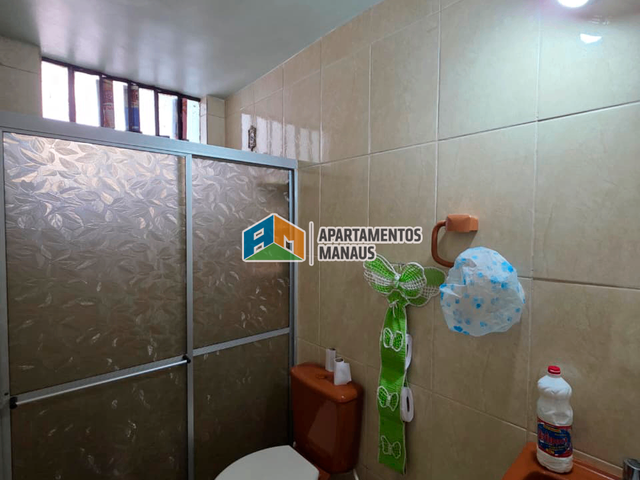 Casa 3 quartos e 3 banheiros, à venda, no bairro Redenção em Manaus