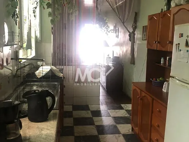 Casa 3 quartos e 2 banheiros, à venda, no bairro Centro em Pelotas