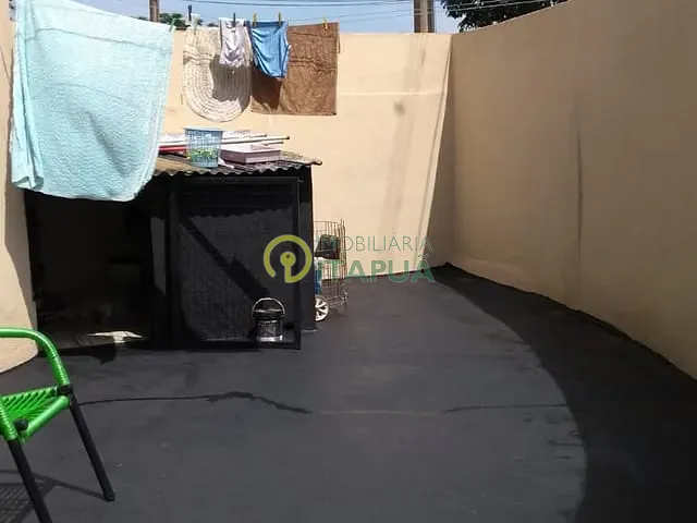 Casa com 167m² 3 quartos e 1 banheiro, à venda, no bairro Paulista em Londrina