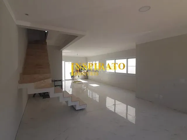 Casa com 160m² 3 quartos e 3 banheiros, à venda, no bairro Jardim Carolina em Jundiaí