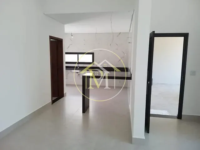 Casa com 300m² 3 quartos e 4 banheiros, à venda, no bairro Chácaras Reunidas São Jorge em Sorocaba