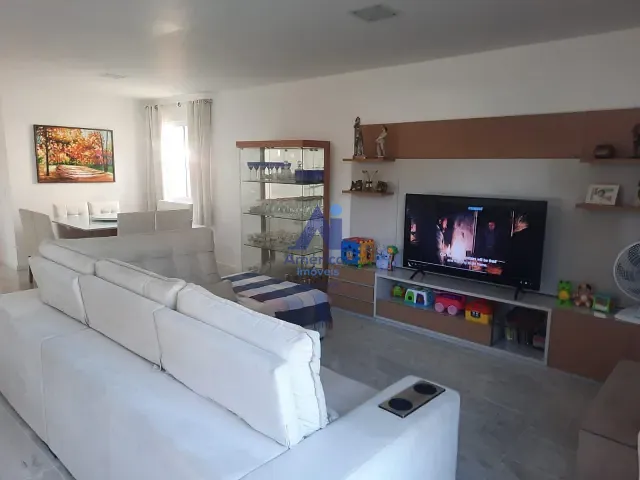 Casa 4 quartos e 5 banheiros, à venda, no bairro Vargem Grande em Rio de Janeiro