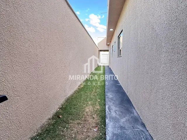 Casa 3 quartos e 3 banheiros, à venda, no bairro Setor Serra Dourada - 3ª Etapa em Aparecida de Goiânia