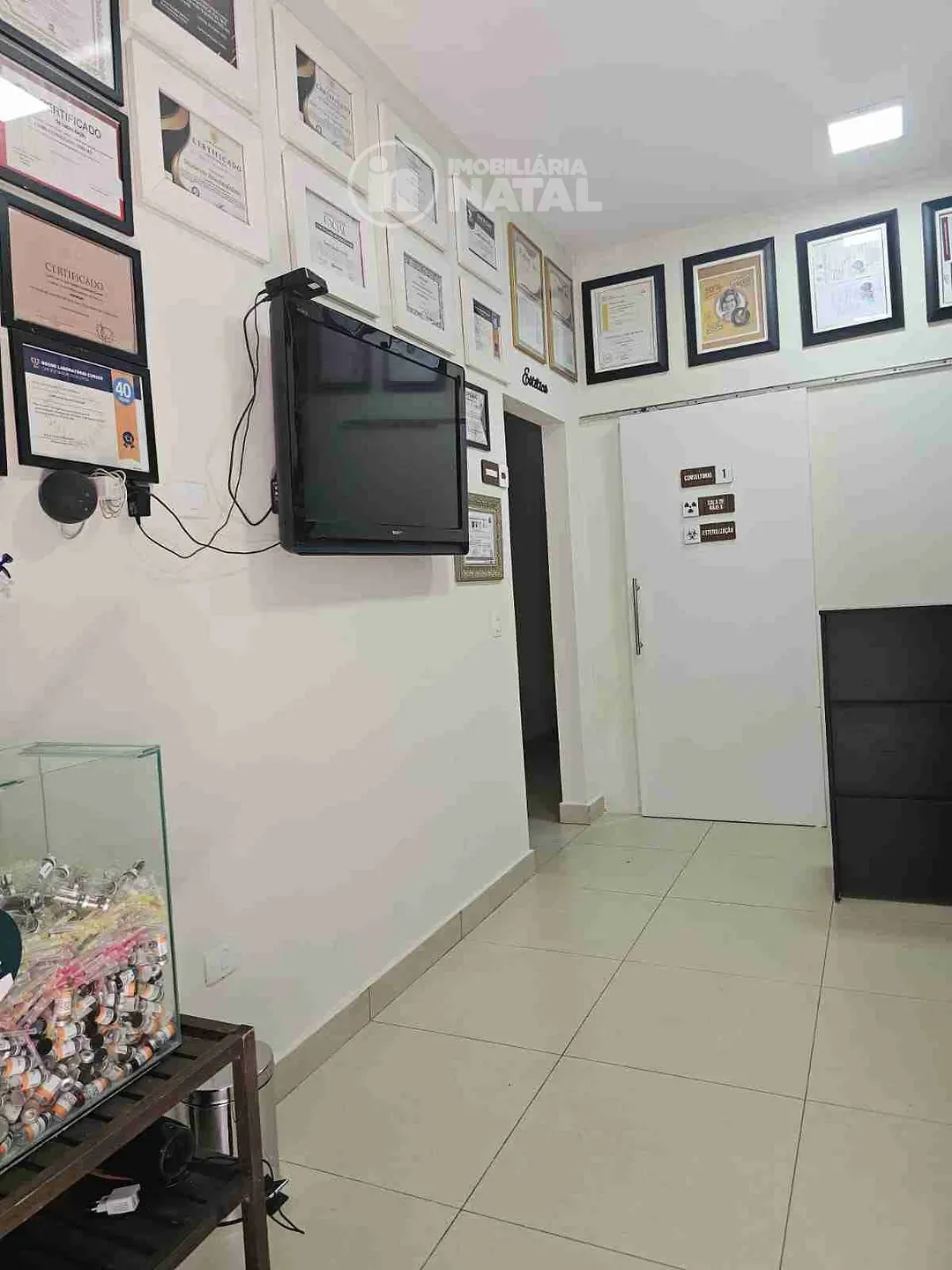 Casa, 4 quartos, 240 m² - Foto 2