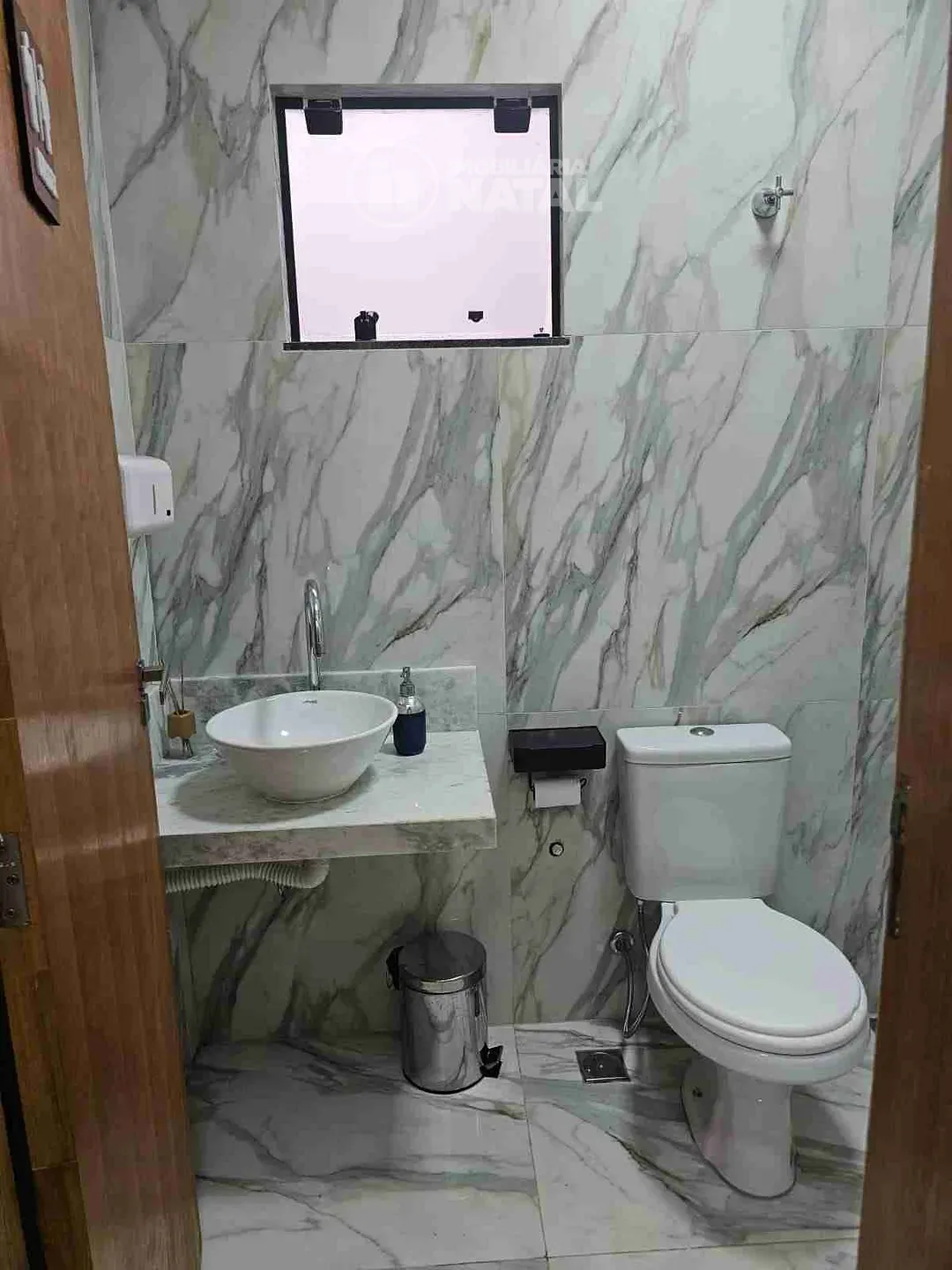 Casa, 4 quartos, 240 m² - Foto 3