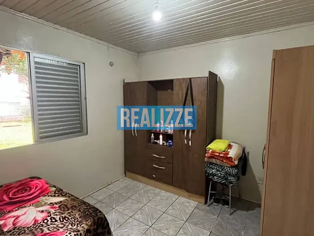 Casa com 300m² 3 quartos e 1 banheiro, à venda, no bairro Antônio Carlos Oltramari em Marau