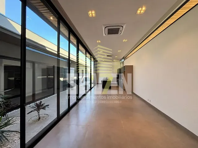 Casa com 443m² 3 quartos e 2 banheiros, à venda ou para alugar, no bairro Vila Aviaçao em Bauru