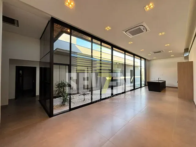 Casa com 443m² 3 quartos e 2 banheiros, à venda ou para alugar, no bairro Vila Aviaçao em Bauru