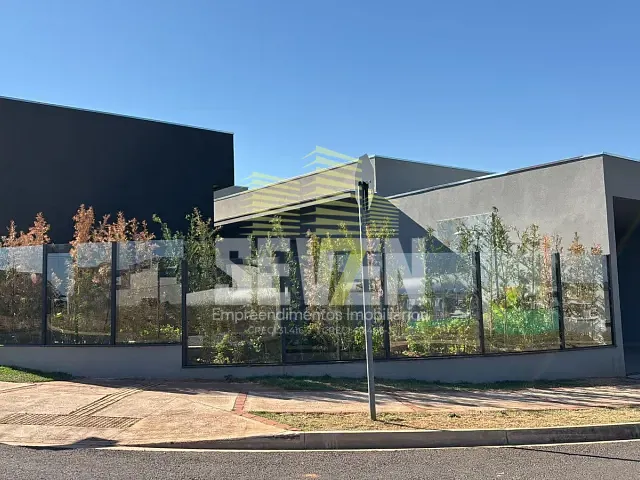 Casa com 443m² 3 quartos e 2 banheiros, à venda ou para alugar, no bairro Vila Aviaçao em Bauru