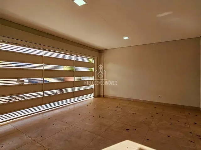 Casa com 150m² 3 quartos e 2 banheiros, à venda, no bairro Jardim Vania em Colíder