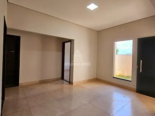 Casa com 150m² 3 quartos e 2 banheiros, à venda, no bairro Jardim Vania em Colíder