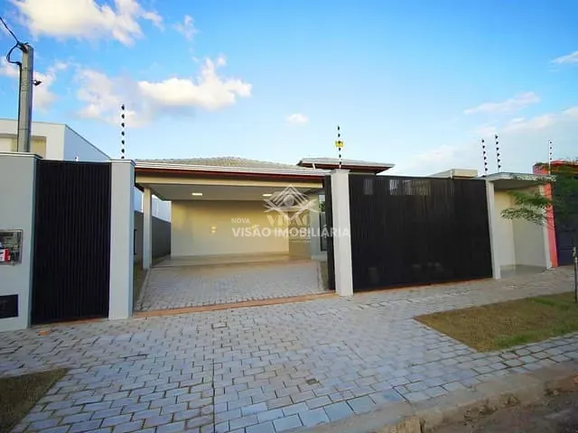 Casa 2 quartos e 1 banheiro, à venda, no bairro Jardim Morumbi em Sinop