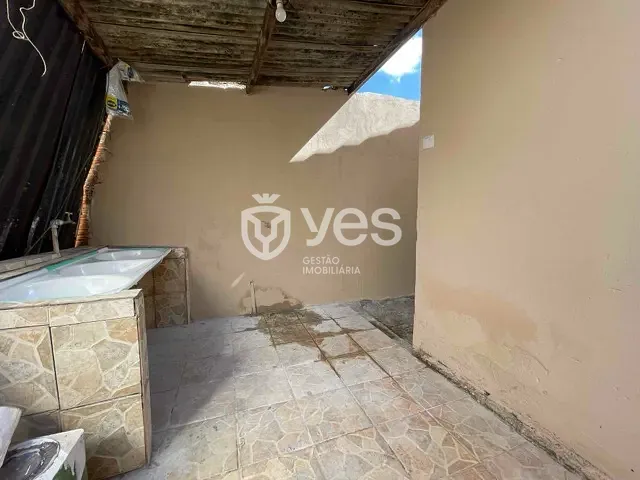 Casa com 190m² 3 quartos e 1 banheiro, à venda, no bairro Conjunto Habitacional Boa Vista em Araxá