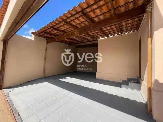 Casa com 190m² 3 quartos e 1 banheiro, à venda, no bairro Conjunto Habitacional Boa Vista em Araxá