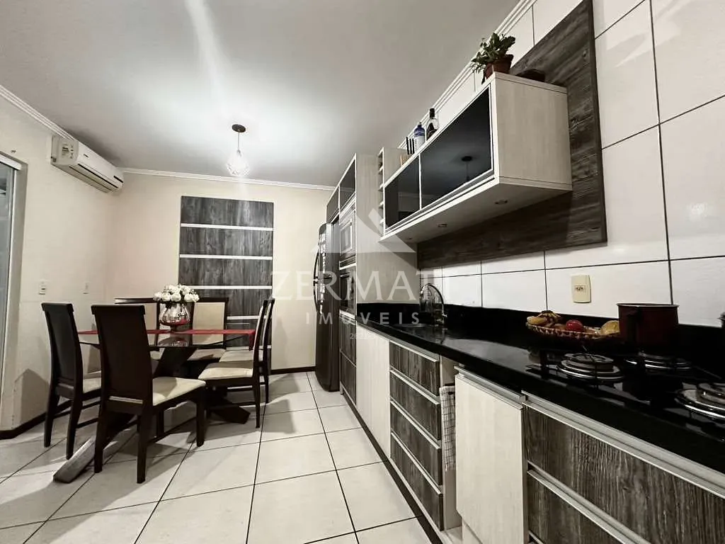 Casa com 3 dormitórios sendo 1 suite para locação no bairro da Velha Central. — foto 6