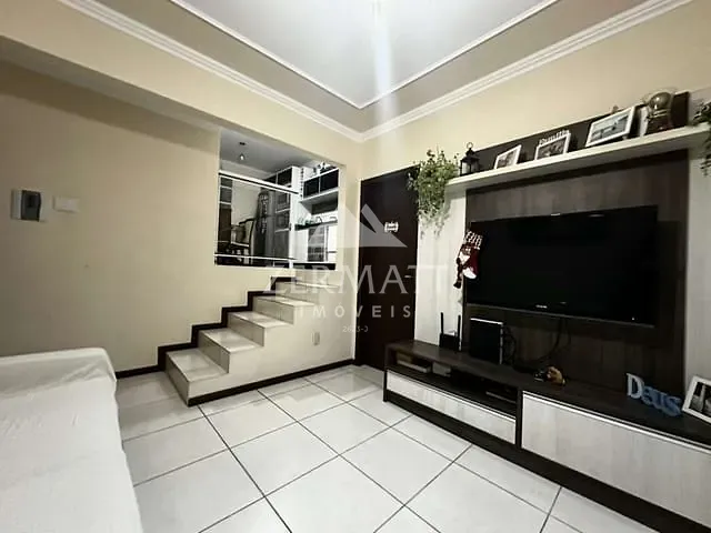 Casa 3 quartos e 2 banheiros, à venda, no bairro Velha Central em Blumenau