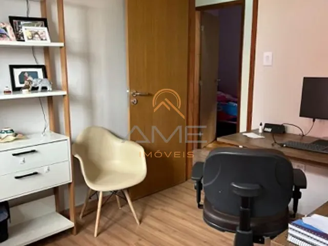 Casa com 550m² 3 quartos e 3 banheiros, à venda, no bairro Centro em Pelotas