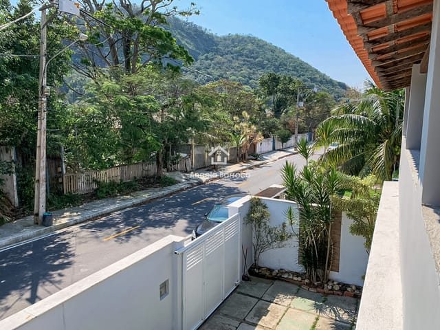 Casa com 450m² 6 quartos e 5 banheiros, à venda, no bairro Recanto de Itaipuaçu (Itaipuaçu) em Maricá