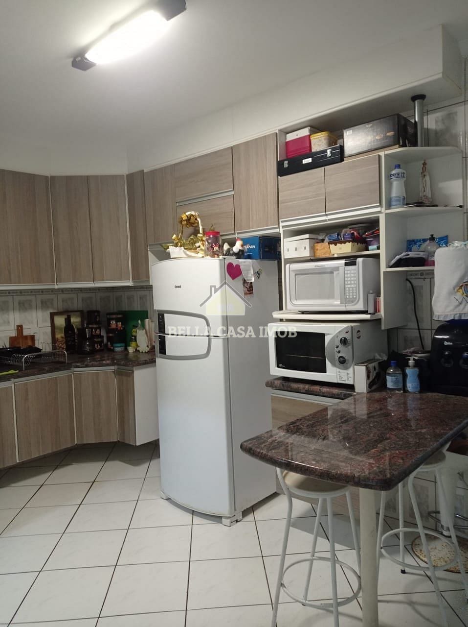 Casa à venda com 2 quartos, 100m² - Foto 12