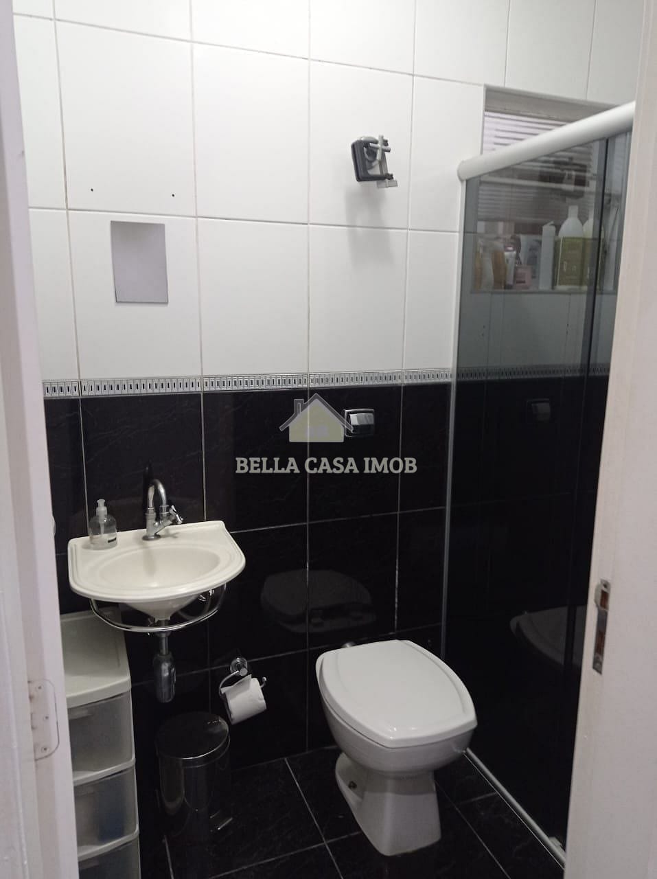 Casa à venda com 2 quartos, 100m² - Foto 18