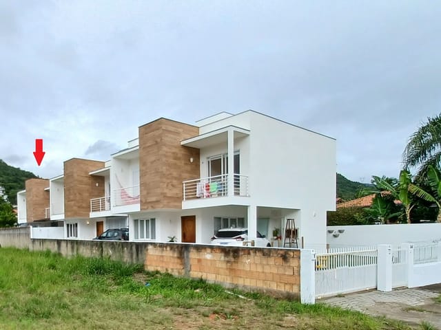 Foto do Casa - Casa com 3 quartos, sendo um suíte, com Escritura Pública, no Alto Ribeirão - Ribeirão da Ilha - Florianópolis/SC | Costão Sul Imóveis