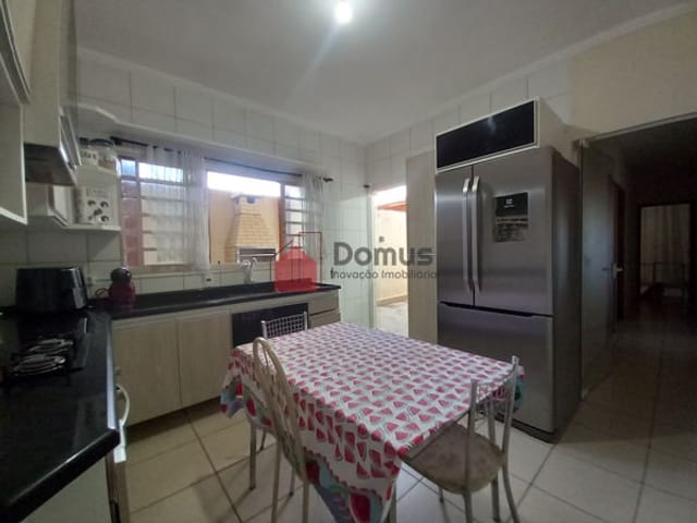 Casa com 125m², à venda, no bairro Residencial Maricá em Pindamonhangaba