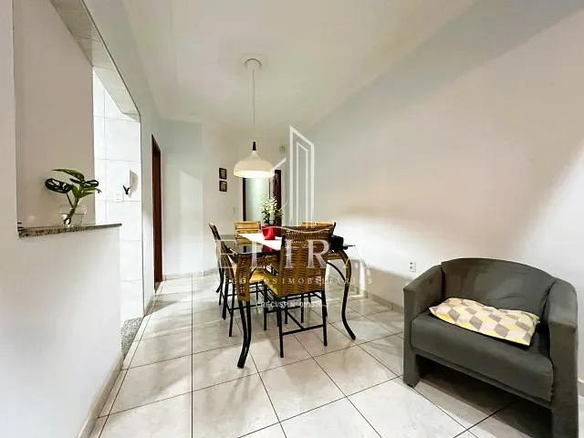 Casa com 210m² 3 quartos e 2 banheiros, à venda, no bairro Parque Novo Mundo em Americana