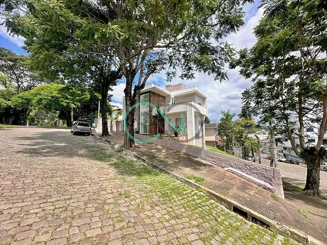 Casa com 443m² 4 quartos e 4 banheiros, à venda, no bairro Centro em Sapiranga