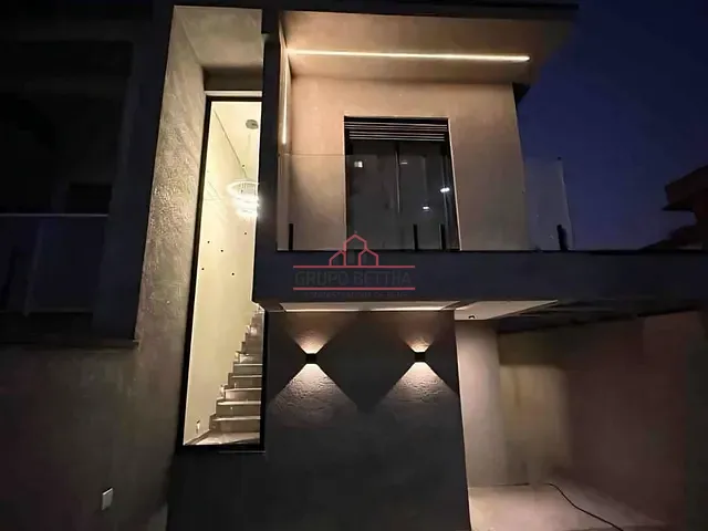 Casa 3 quartos e 3 banheiros, à venda, no bairro Chácara Jaguari (Fazendinha) em Santana de Parnaíba